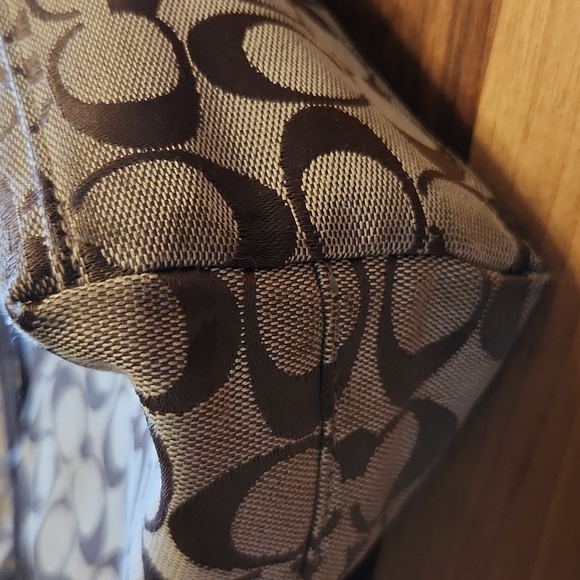 Coach Tan & Brown Shoulder Bag - Picture 7 of 13